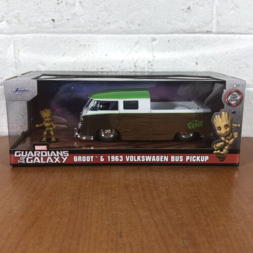 Marvel Guardians of the Galaxy ~ Groot & 1963 Volkswagen Bus Pickup (1:24)