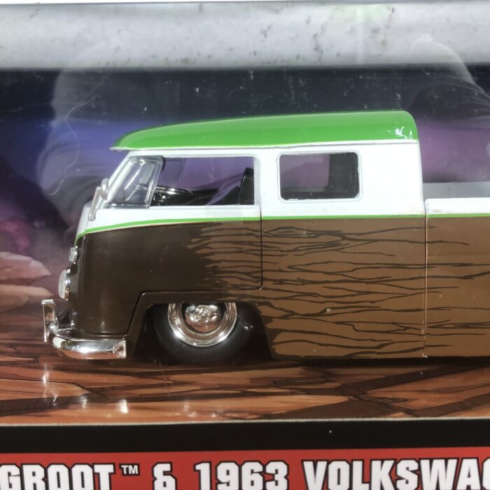 Marvel Guardians of the Galaxy ~ Groot & 1963 Volkswagen Bus Pickup (1:24) - Image 4