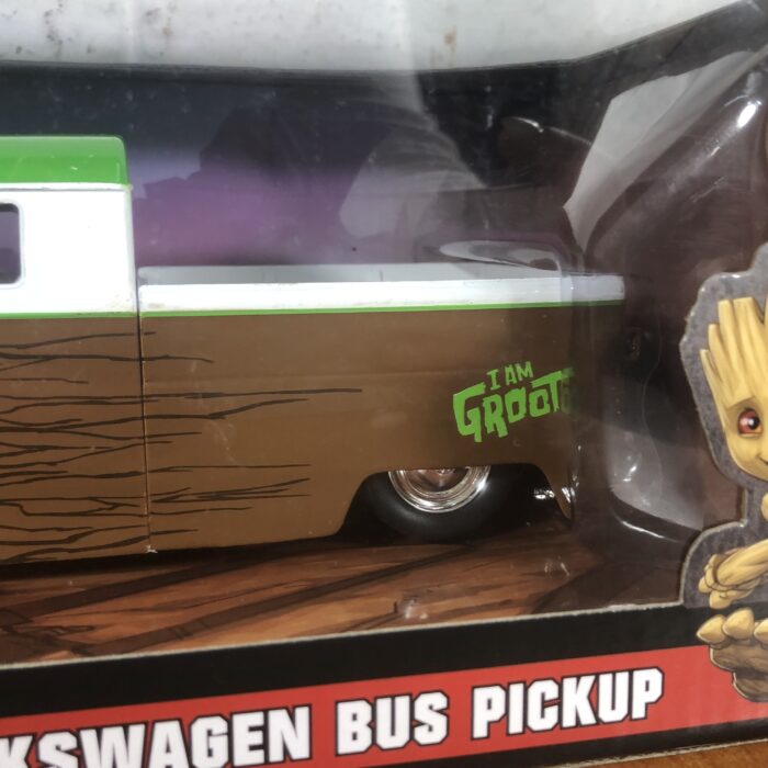 Marvel Guardians of the Galaxy ~ Groot & 1963 Volkswagen Bus Pickup (1:24) - Image 5