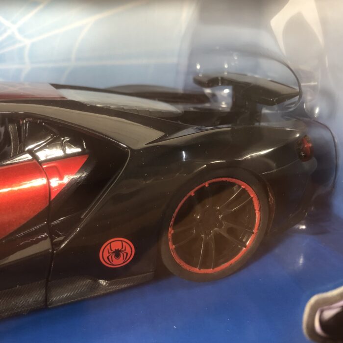 Marvel Spider-Man ~ Miles Morales & 2017 Ford GT (1:24) - Image 6