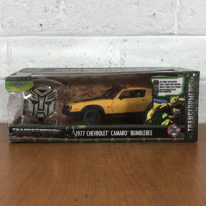 Transformers ~ 1977 Chevrolet Camaro Bumblebee (1:24)