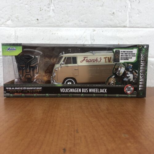Transformers ~ Volkswagen Bus Wheeljack (1:24)