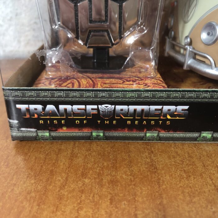 Transformers ~ Volkswagen Bus Wheeljack (1:24) - Image 6