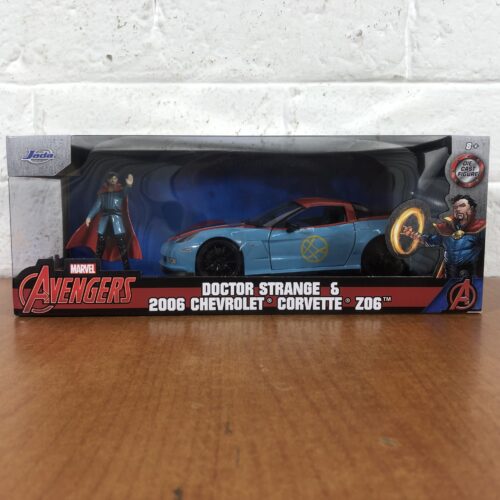 Marvel Avengers ~ Doctor Strange & 2006 Chevrolet Corvette Z06 (1:24)
