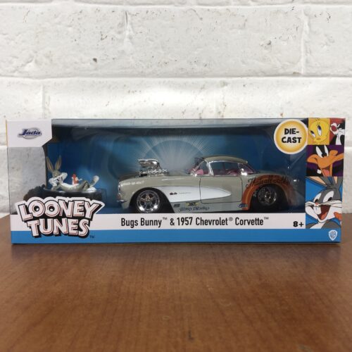 Looney Tunes ~ Bugs Bunny & 1957 Chevrolet Corvette (1:24)