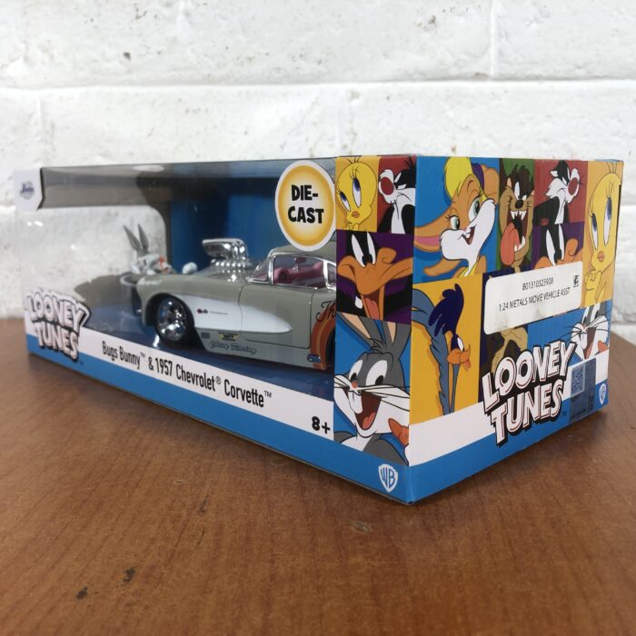 Looney Tunes ~ Bugs Bunny & 1957 Chevrolet Corvette (1:24) - Image 10