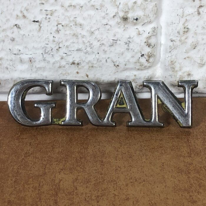 Vintage Car Badges - Image 4