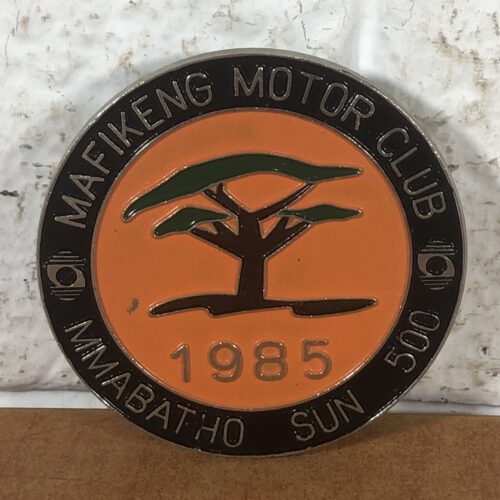 Vintage 1985 Mafikeng Motor Club Badge