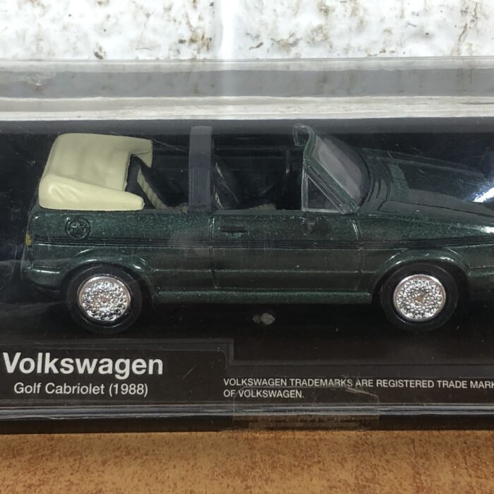 1988 Volkswagen Golf Cabriolet (1:43) - Image 3
