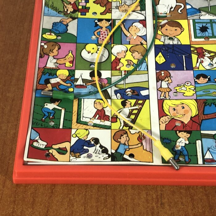 Vintage Electronic Quiz Computer in Original Box - Image 5