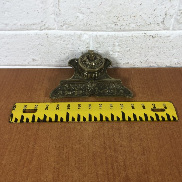 Vintage Brass Door Knocker, Brass Ink Pot & Miniature Flip Calendars - Image 5
