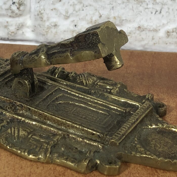 Vintage Brass Door Knocker, Brass Ink Pot & Miniature Flip Calendars - Image 8