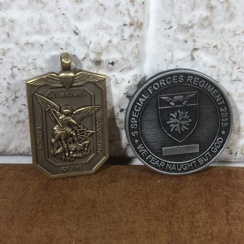 SADF St. Michael Parabat Pendant & 5 Special Forces Regiment Challenge Commeorative Coin