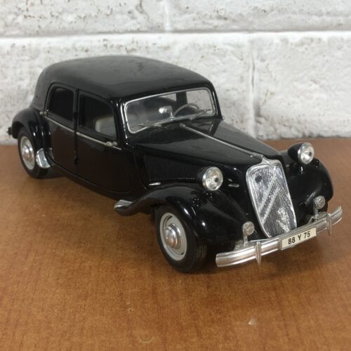 1952 Citroen 15CV 6 Cyl (1:18)
