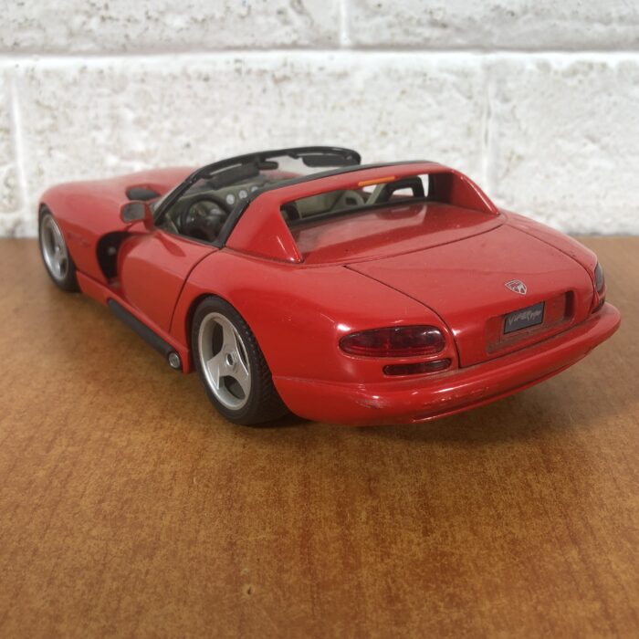 Dodge Viper RT/10 (1:18) ~ Made in Italy - Image 6