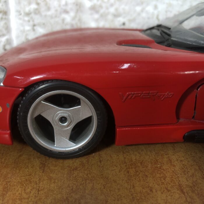 Dodge Viper RT/10 (1:18) ~ Made in Italy - Image 5