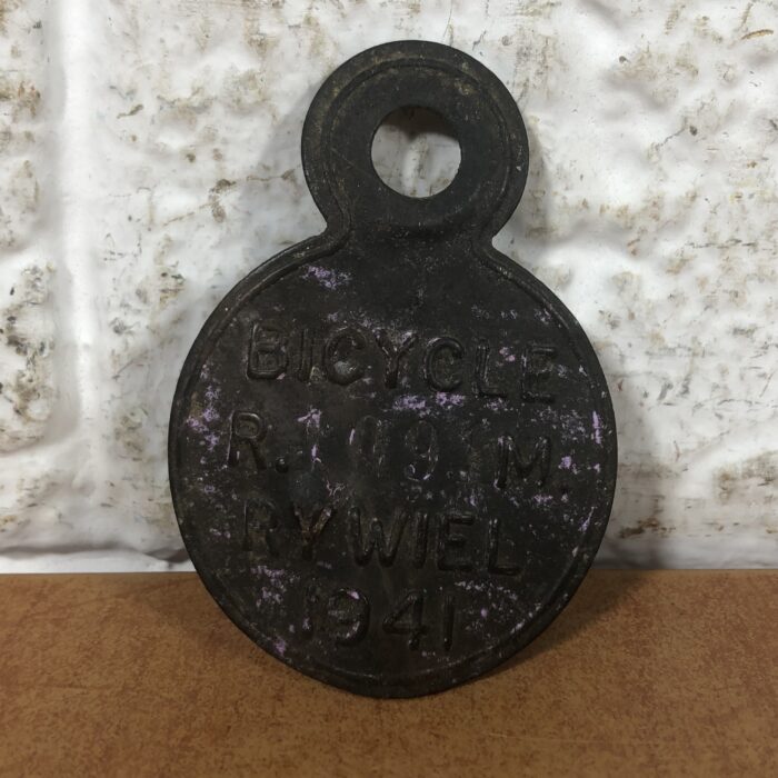 Vintage 1970s Wheel Tax Plates - Image 3