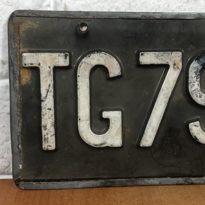 Vintage Number Plate - Image 2