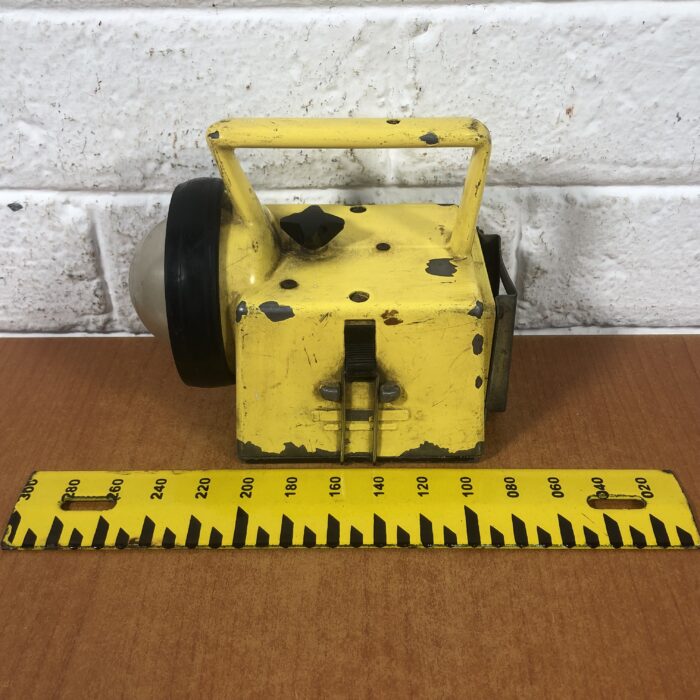 Vintage SAR/SAS Railway Signalling Torch - Image 8