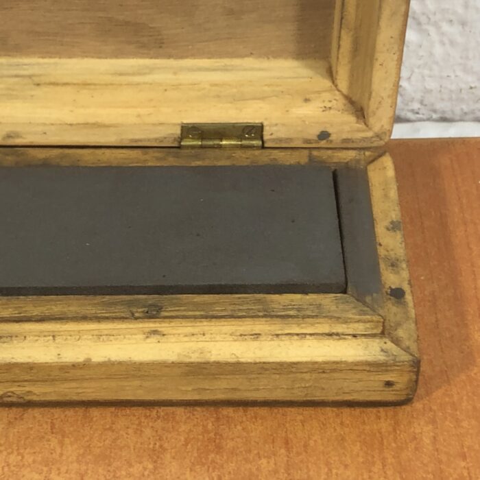 Vintage Sharpening Stone in Wooden Case - Image 5