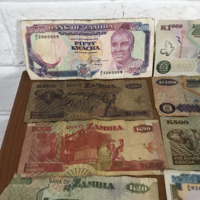 Vintage African Bank Notes (Zambia, Angola, Botswana & more) - Image 2