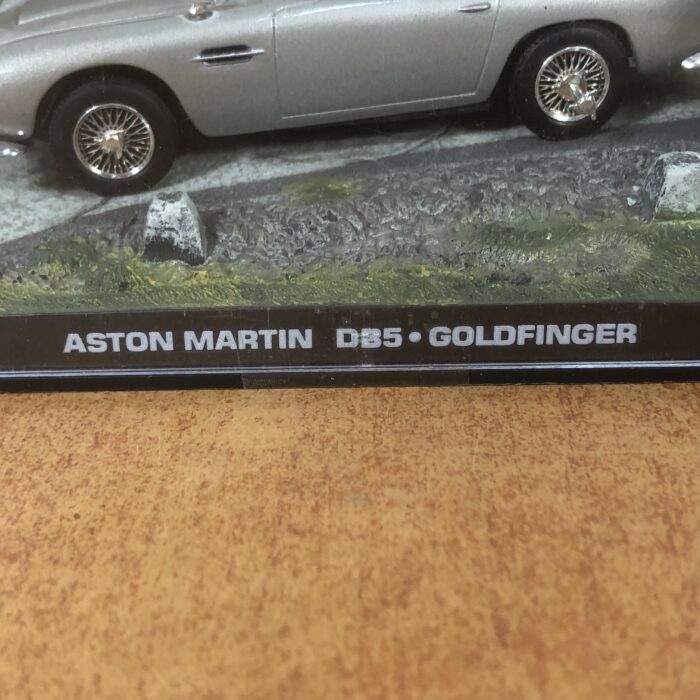 James Bond Aston Martin DB5 Model (Goldfinger) - Image 5