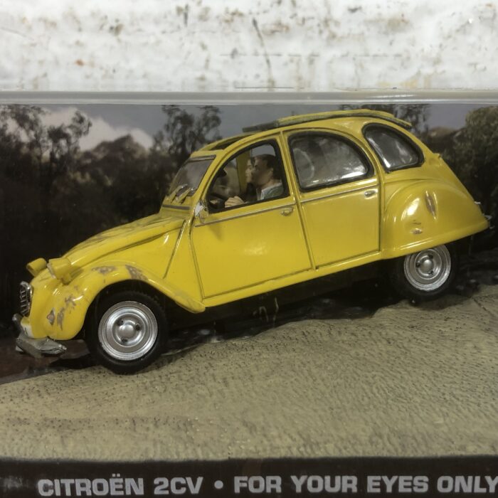 James Bond Citroën 2CV Model (For Your Eyes Only) - Image 4