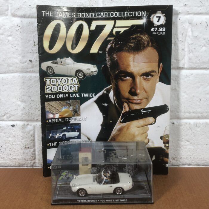 James Bond Toyota 2000GT Model (You Only Live Twice)