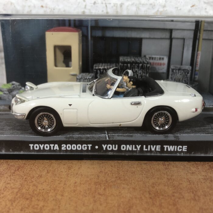 James Bond Toyota 2000GT Model (You Only Live Twice) - Image 4