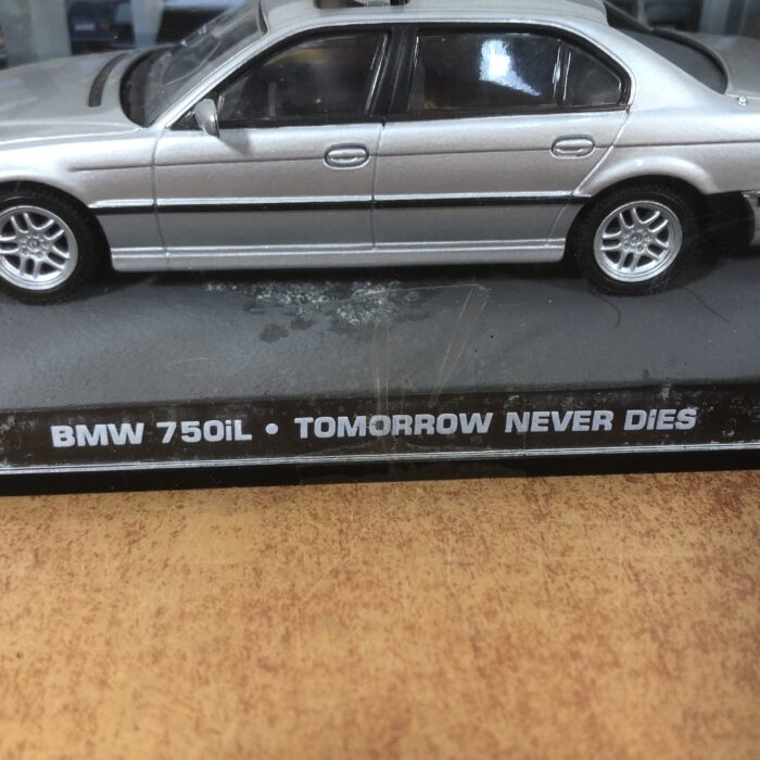 James Bond BMW 750iL Model (Tomorrow Never Dies) - Image 5