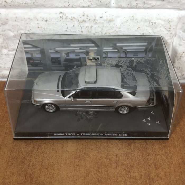 James Bond BMW 750iL Model (Tomorrow Never Dies) - Image 6