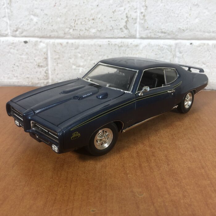 1969 Pontiac GTO Judge (1:18) - Image 4