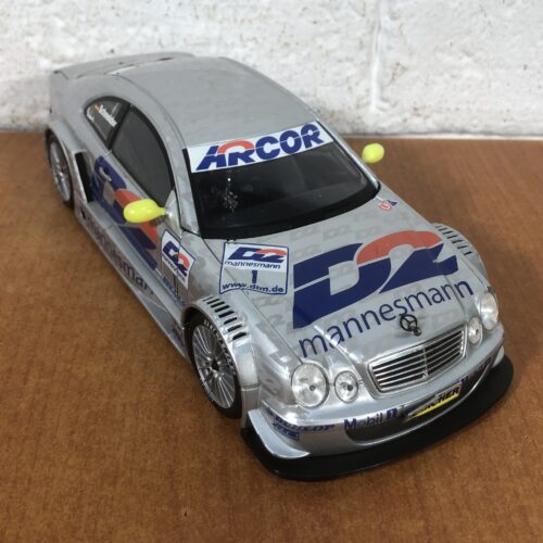 2000 Mercedes-Benz CLK-DTM (1:18)