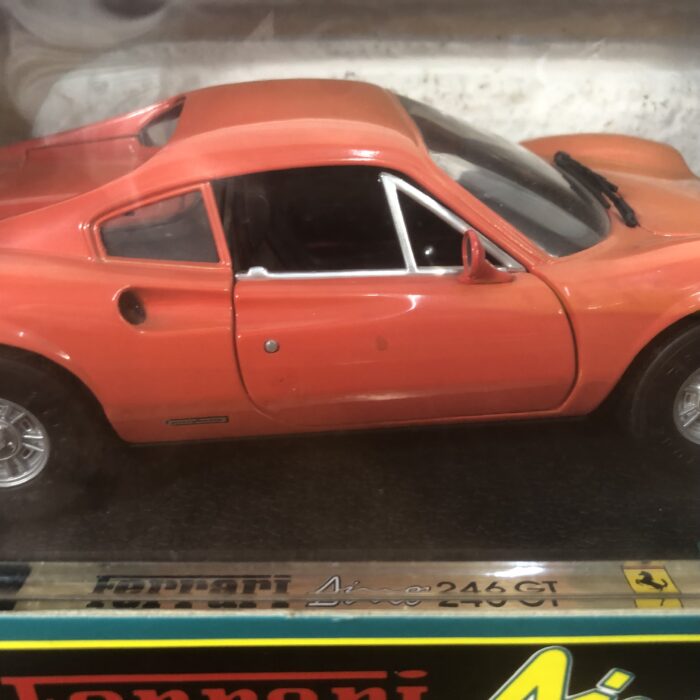 Ferrari Dino 246GT (1:18) - Image 4
