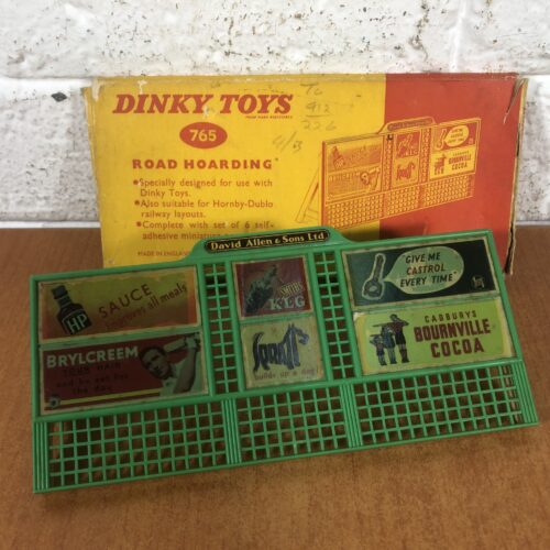 Dinky Toys No.765 Road Hoarding (Made in England)