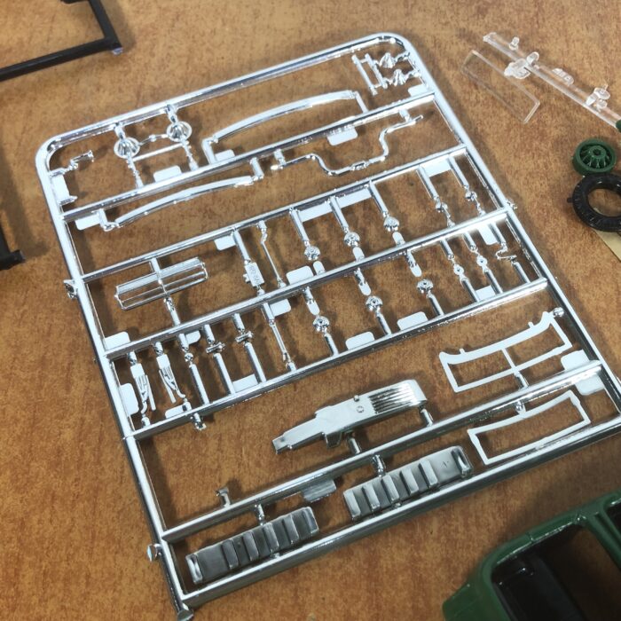 1931 Cadillac Sport Phaeton Assembly Kit (1:48) ~ Made in USA - Image 4
