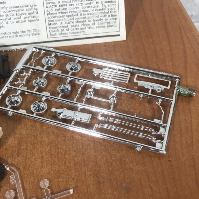 1930 Packard Victoria Assembly Kit (1:48) ~ Made in USA - Image 5