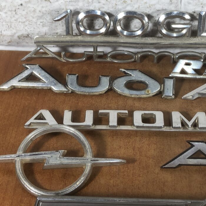 Vintage Car Badges - Image 2