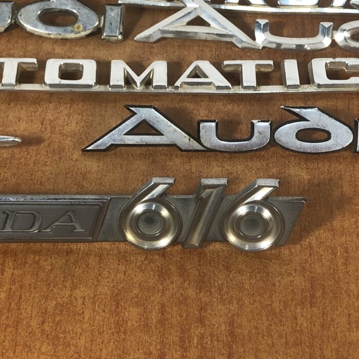 Vintage Car Badges - Image 7