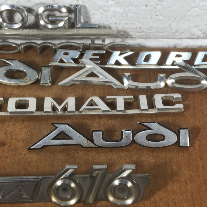 Vintage Car Badges - Image 6