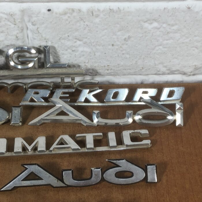 Vintage Car Badges - Image 5