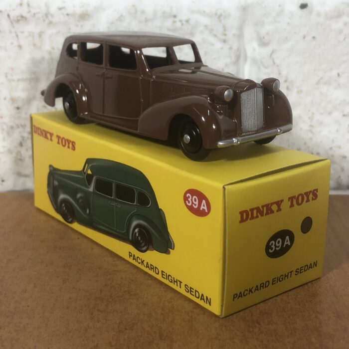 Dinky Toys ~ Packard Eight Sedan - Image 2