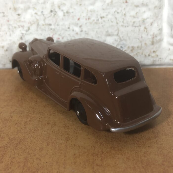 Dinky Toys ~ Packard Eight Sedan - Image 6