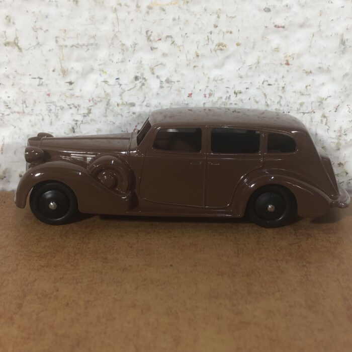 Dinky Toys ~ Packard Eight Sedan - Image 5