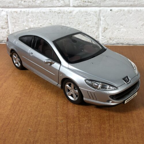Peugeot Coupe 407 (1:18)