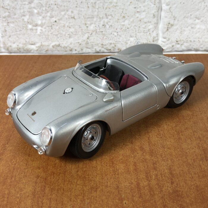 Porsche 550 A Spyder (1:18) - Image 3