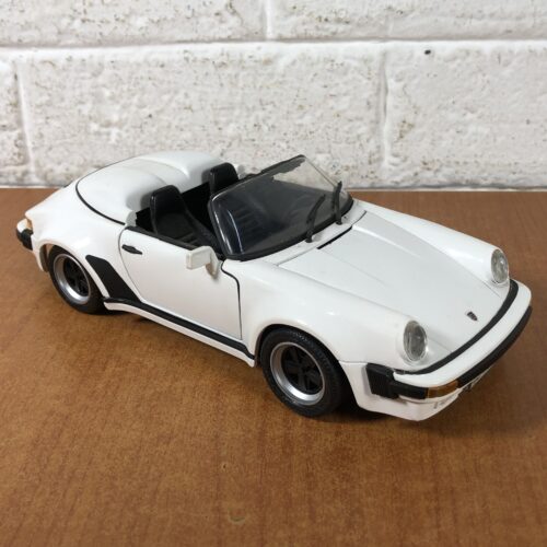 1989 Porsche 911 Speedster (1:18)