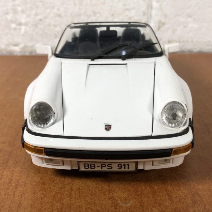 1989 Porsche 911 Speedster (1:18) - Image 2