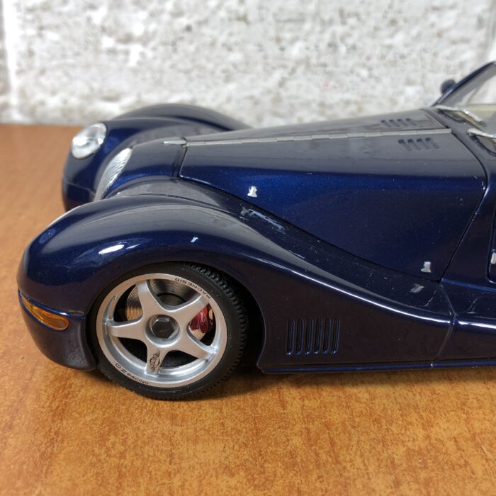 Morgan Aero 8 (1:18) - Image 5