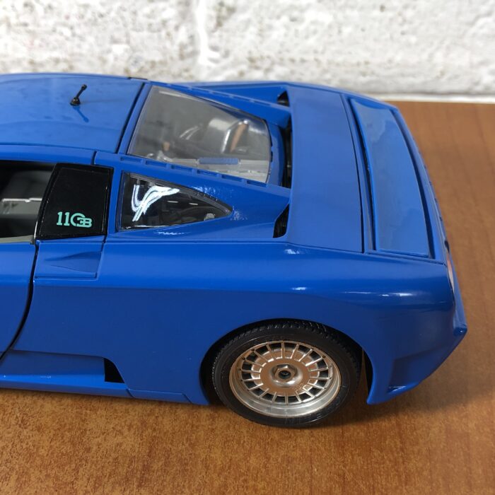 1991 Bugatti EB 110 (1:18) ~ Made in Italy - Image 8